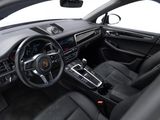 Certified 2021 Porsche Macan image 4