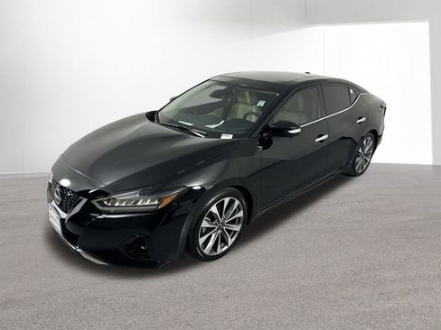 Used 2023 Nissan Maxima Platinum w/ Sport Mat Group image 2