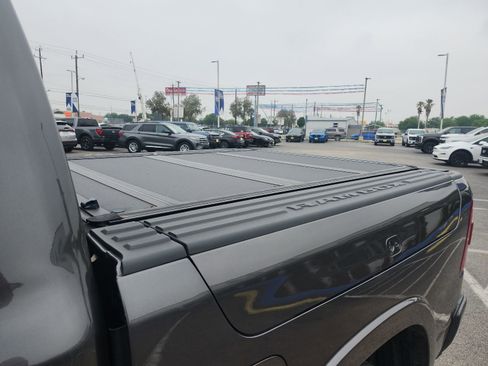 Used 2022 RAM 1500 Limited AWD/4WD image 12