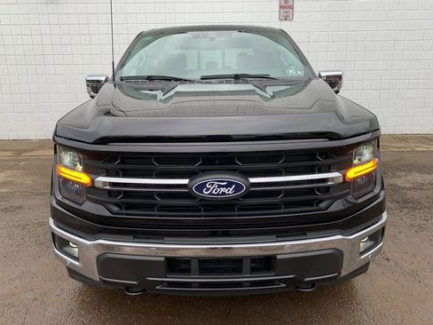 New 2025 Ford F150 XLT w/ Equipment Group 302A MID image 9