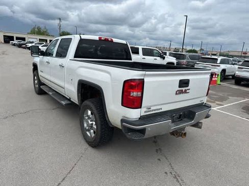 Used 2018 GMC Sierra 2500 SLT w/ Duramax Plus Package AWD/4WD image 12