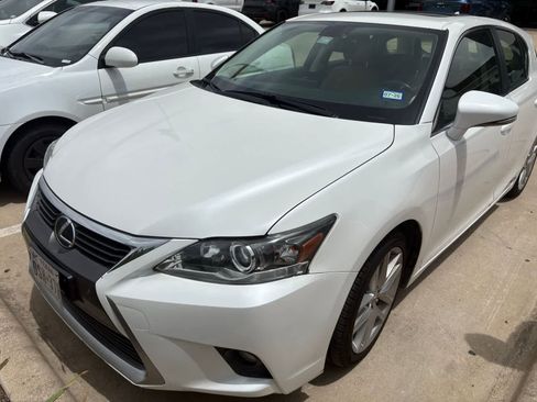 Used 2014 Lexus CT 200h FWD image 1