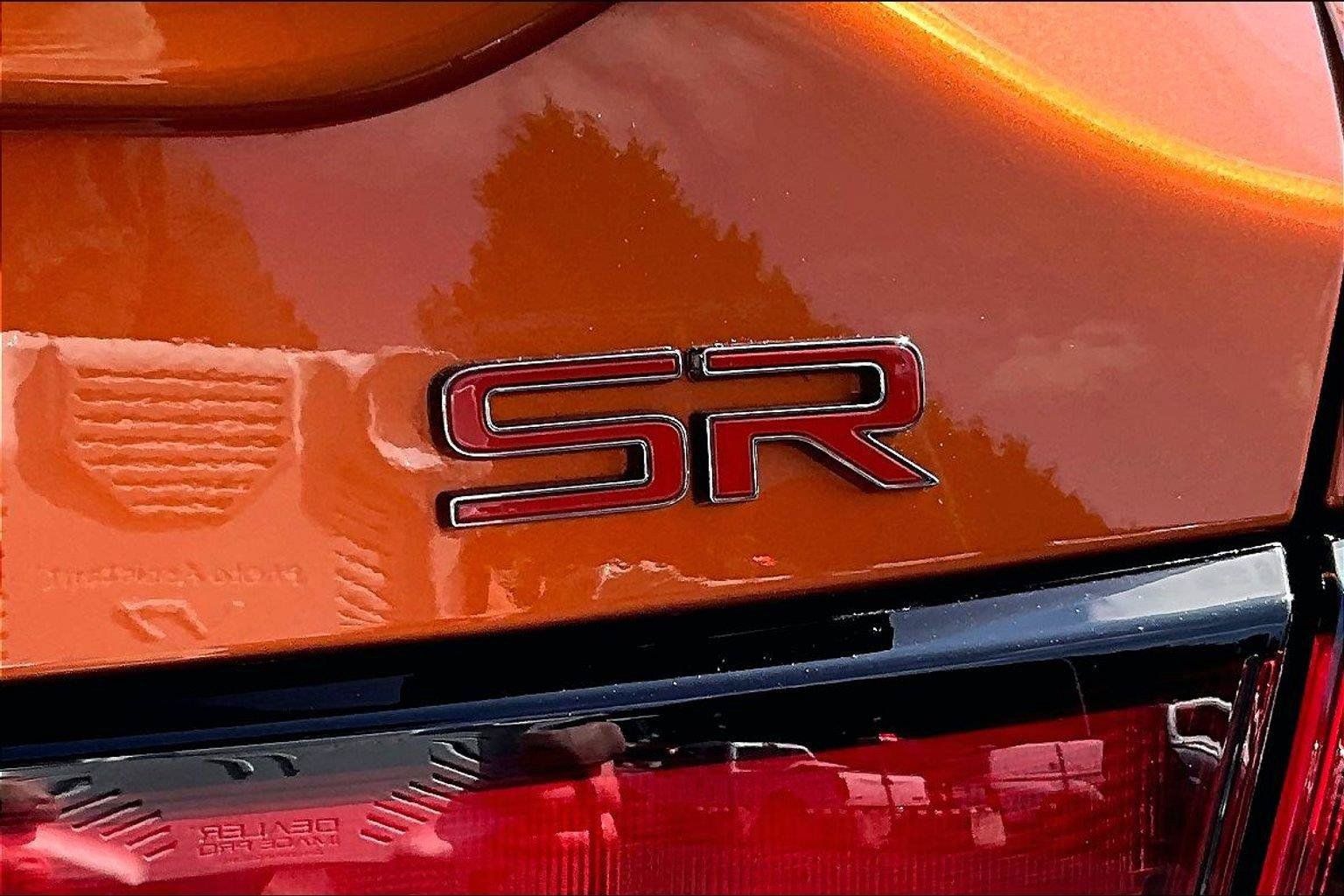 Used 2025 Nissan Sentra SR w/ SR Premium Package FWD image 23