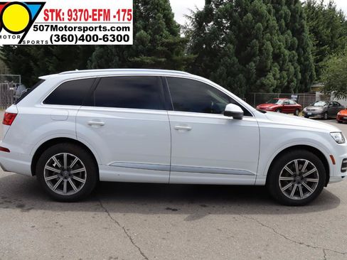 Used 2017 Audi Q7 3.0T Premium Plus w/ Premium Plus Package AWD/4WD image 9