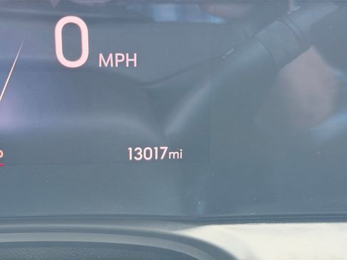 Used 2024 Buick Encore GX Sport Touring AWD/4WD image 15