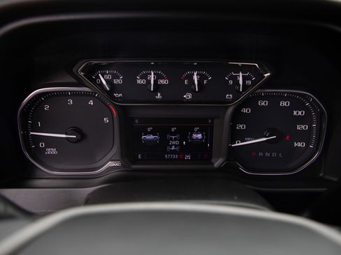 Used 2022 GMC Sierra 3500 AT4 w/ AT4 Preferred Package image 21