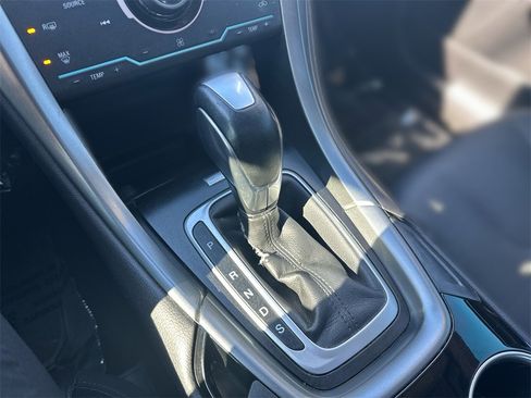 Used 2014 Ford Fusion Titanium image 21