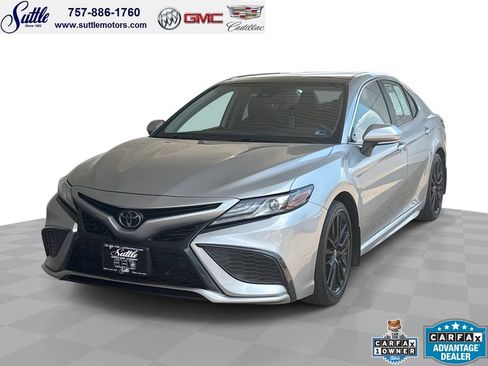 Used 2022 Toyota Camry XSE w/ Cold Weather Package FWD image 1