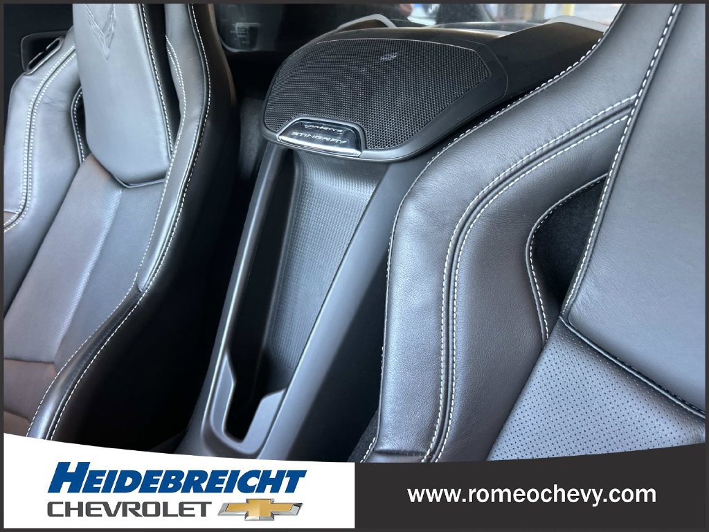 Used 2025 Chevrolet Corvette Stingray Coupe w/ 1LT RWD image 29