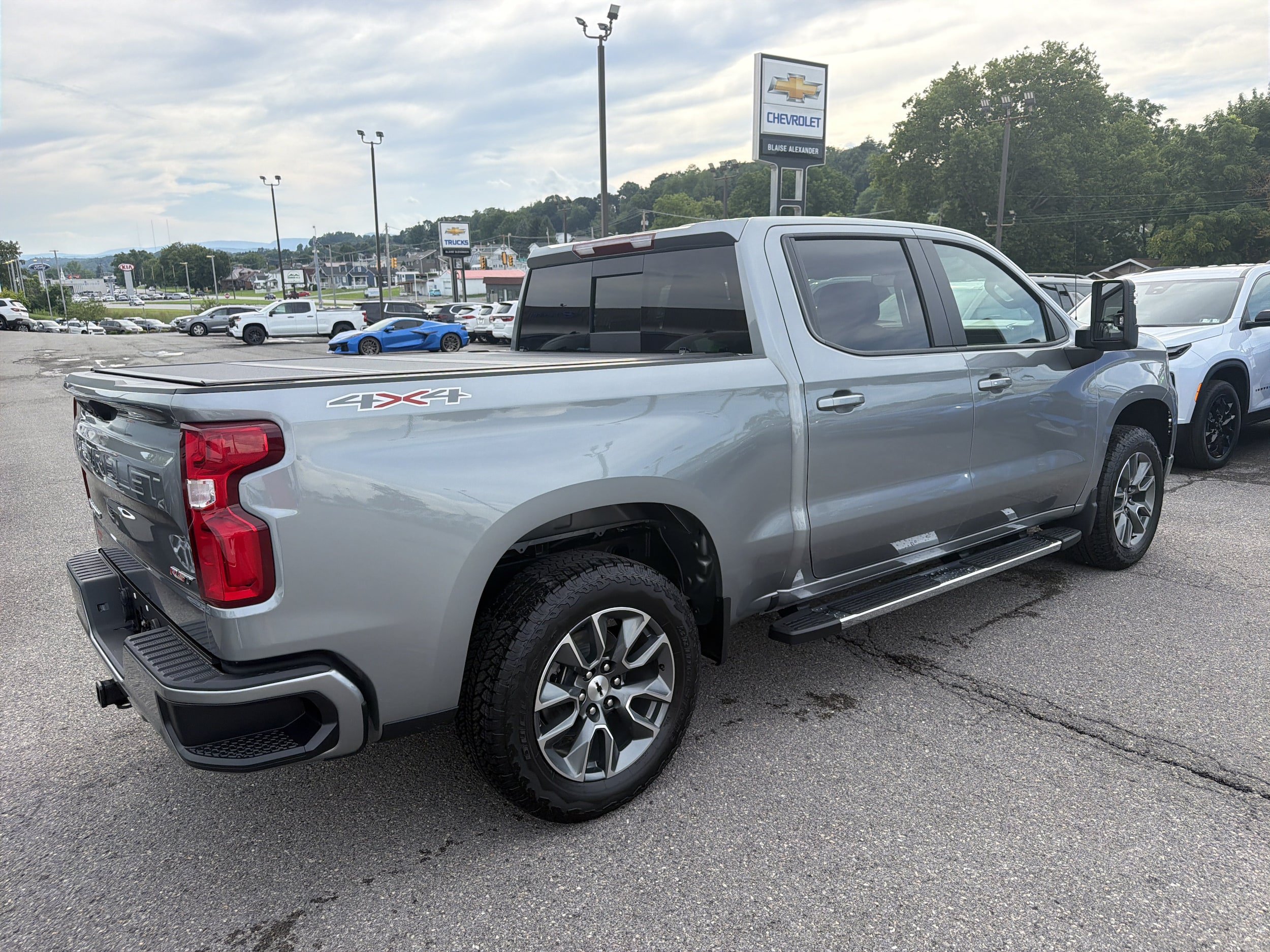 New 2026 Chevrolet Silverado 1500 RST w/ All Star Edition Plus AWD/4WD image 3