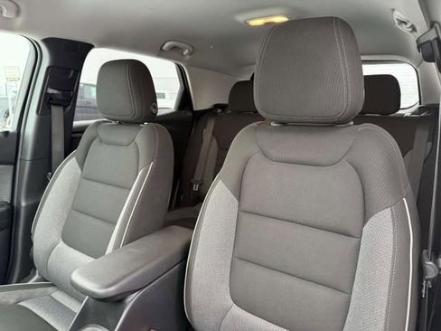 Used 2025 Chevrolet TrailBlazer LT image 11