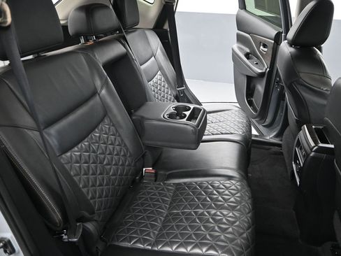 Used 2023 Nissan Murano Platinum w/ Cargo Package image 27