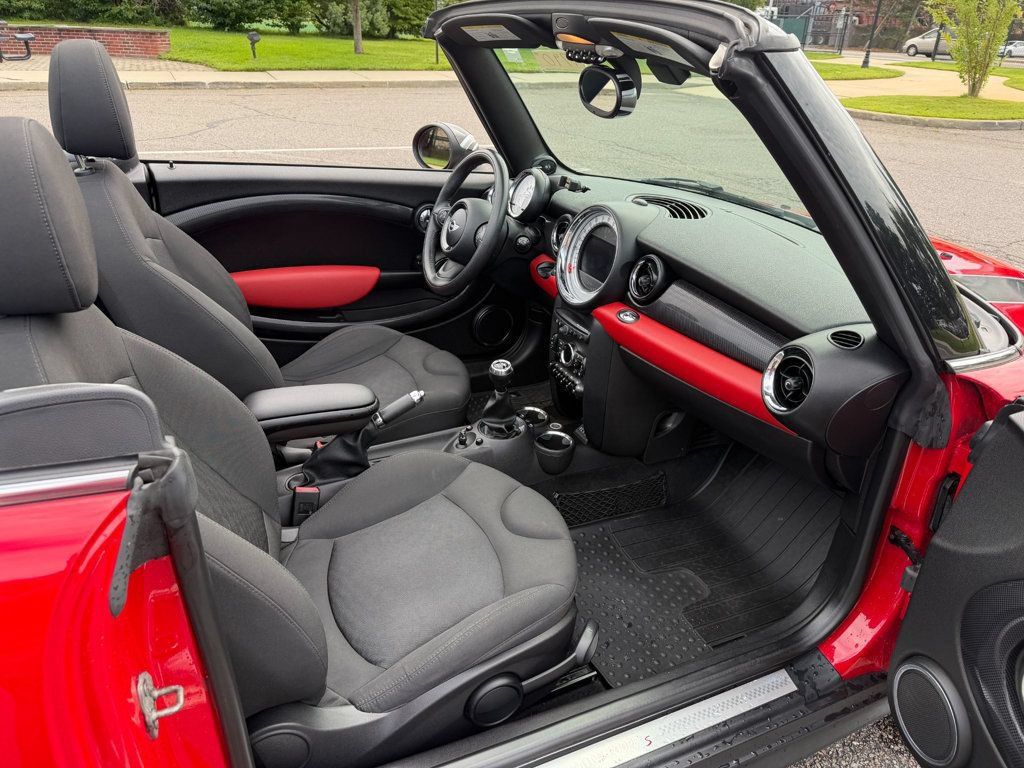 Used 2013 MINI Cooper S FWD image 10