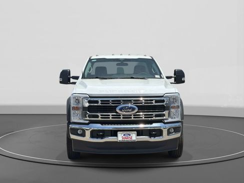 New 2026 Ford F550 4x4 Regular Cab Super Duty image 2