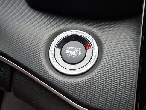 Certified 2023 Jeep Grand Cherokee Laredo w/ Luxury Tech Group I image 22