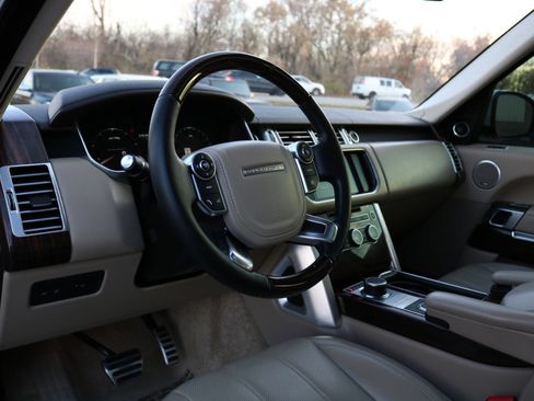Used 2016 Land Rover Range Rover Supercharged image 22