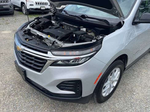 Used 2022 Chevrolet Equinox LS AWD/4WD image 22
