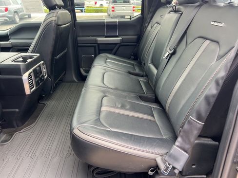 Used 2020 Ford F150 Platinum w/ Equipment Group 701A Luxury image 17