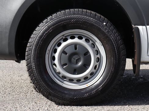 Used 2020 Mercedes-Benz Sprinter 3500 w/ Driver Convenience Package image 39