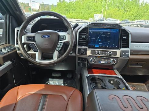 Used 2022 Ford F350 King Ranch w/ King Ranch Ultimate Package image 14