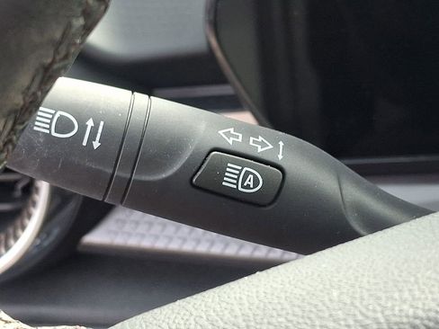 Used 2025 Chevrolet Trax ACTIV w/ Driver Confidence Package image 23