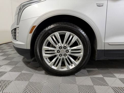 Used 2019 Cadillac XT5 Premium Luxury image 8