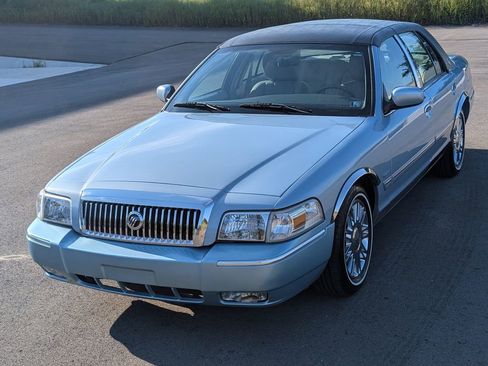 Used 2011 Mercury Grand Marquis LS image 9