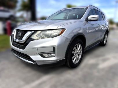 Used 2018 Nissan Rogue SV w/ Premium Package