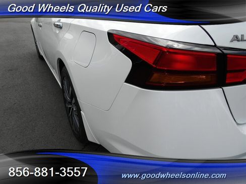 Used 2023 Nissan Altima 2.5 SV w/ SV Premium Package image 9