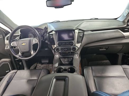 Used 2018 Chevrolet Tahoe LT w/ Z71 Midnight Edition AWD/4WD image 9