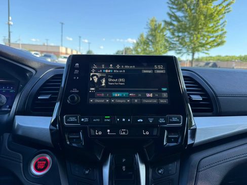Used 2018 Honda Odyssey EX-L image 36