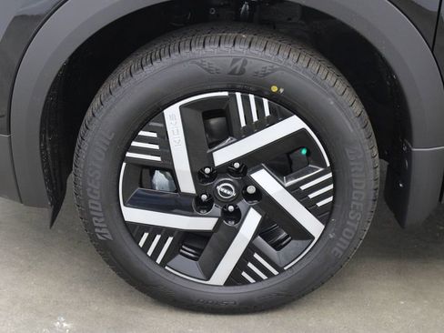 New 2026 Nissan Kicks SV image 27