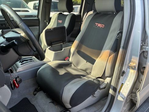 Used 2006 Toyota Tacoma PreRunner w/ TRD Off-Road Pkg #1 RWD image 5