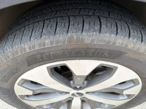 Used 2022 Kia Telluride S AWD/4WD image 24