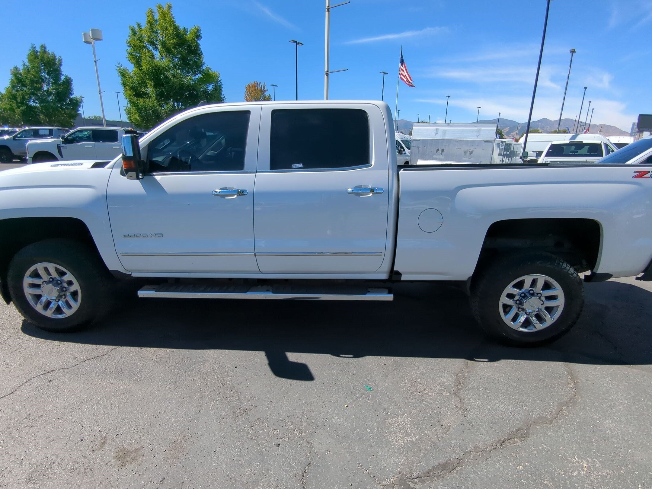 Used 2019 Chevrolet Silverado 2500 LTZ w/ Duramax Plus Package AWD/4WD image 9