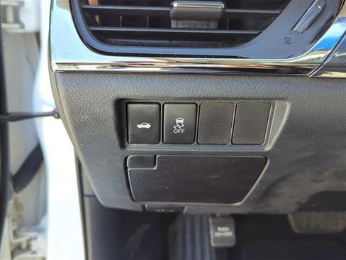 Used 2014 Toyota Avalon XLE Premium image 11