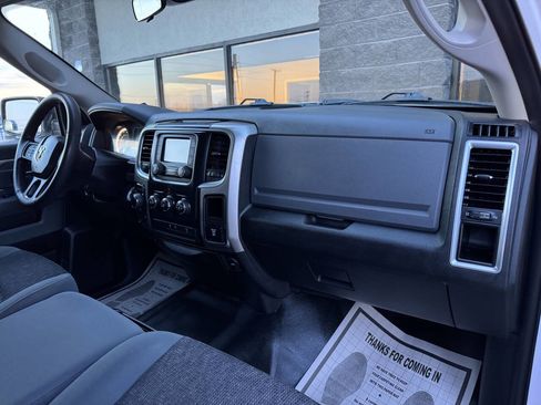 Used 2017 RAM 1500 Classic SLT image 12