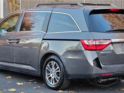Used 2012 Honda Odyssey EX image 3