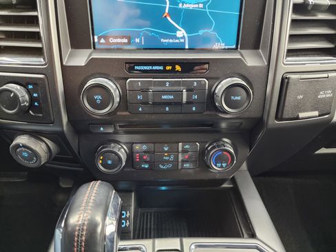 Used 2018 Ford F150 XLT w/ Equipment Group 302A Luxury image 15