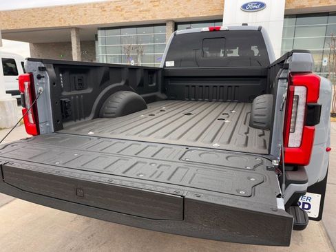 New 2026 Ford F450 Platinum w/ FX4 Off-Road Package image 52