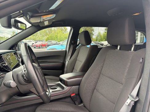 Used 2025 Dodge Durango GT AWD/4WD image 9
