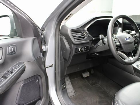 Used 2024 Ford Escape Platinum image 53