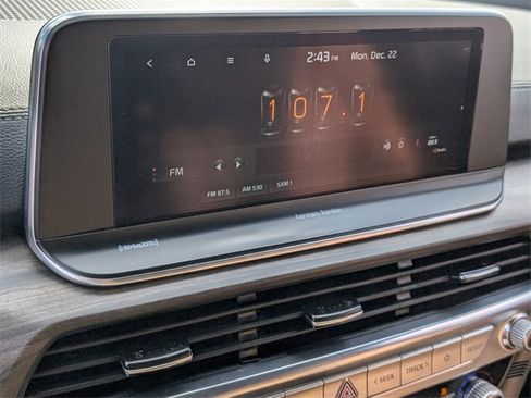 Used 2022 Kia Telluride SX w/ Towing Package image 20