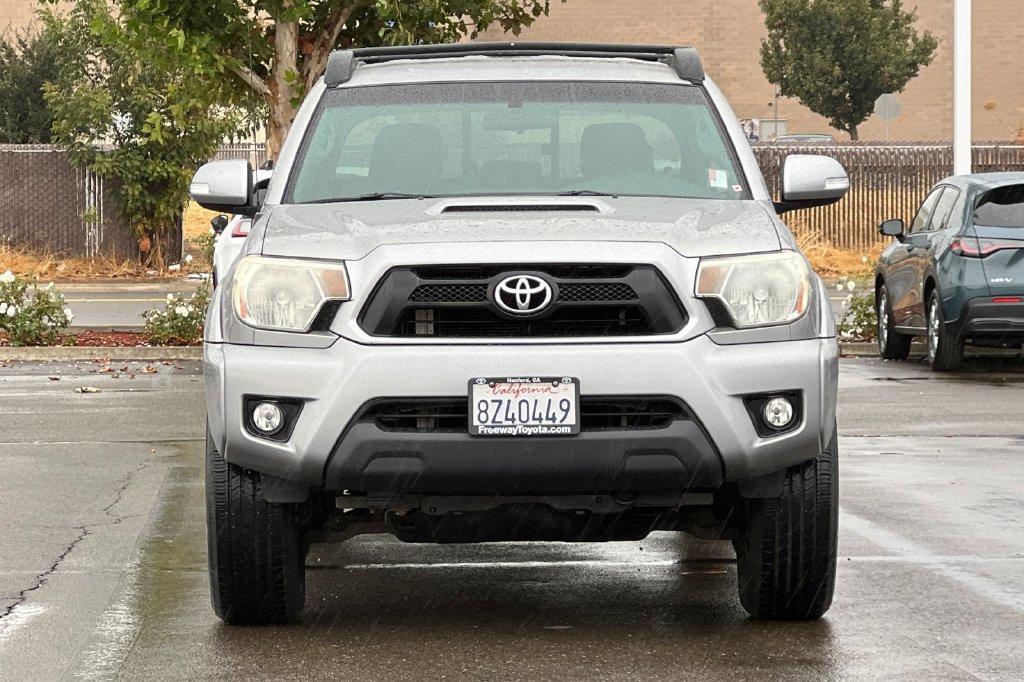 Used 2014 Toyota Tacoma PreRunner w/ TRD Sport Package RWD image 11