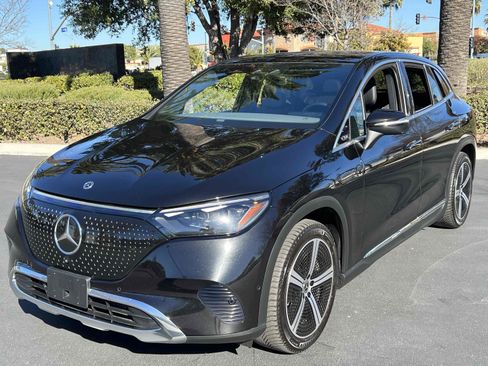Used 2023 Mercedes-Benz EQE 350+ 4MATIC SUV w/ Exclusive Trim Package image 14