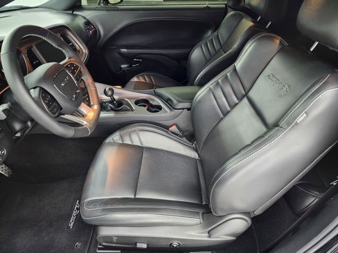 Used 2023 Dodge Challenger SRT Hellcat image 8