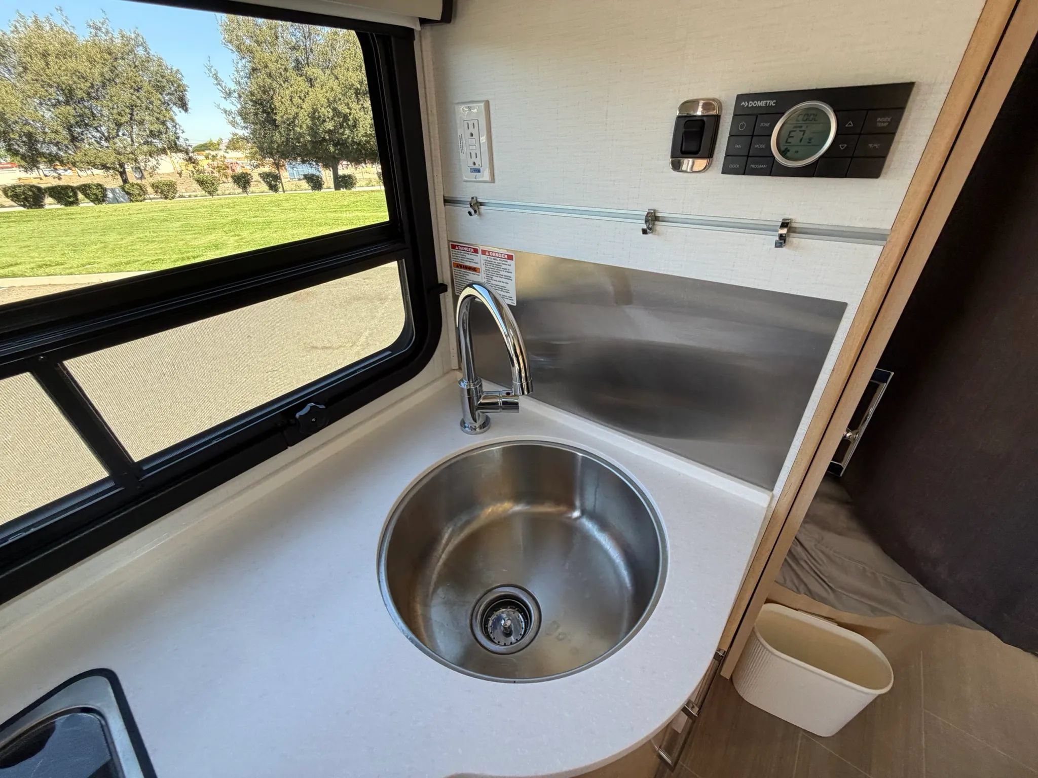Used 2019 Mercedes-Benz Sprinter 170 image 22