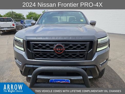 Used 2024 Nissan Frontier PRO-4X w/ Pro Premium Package AWD/4WD image 3