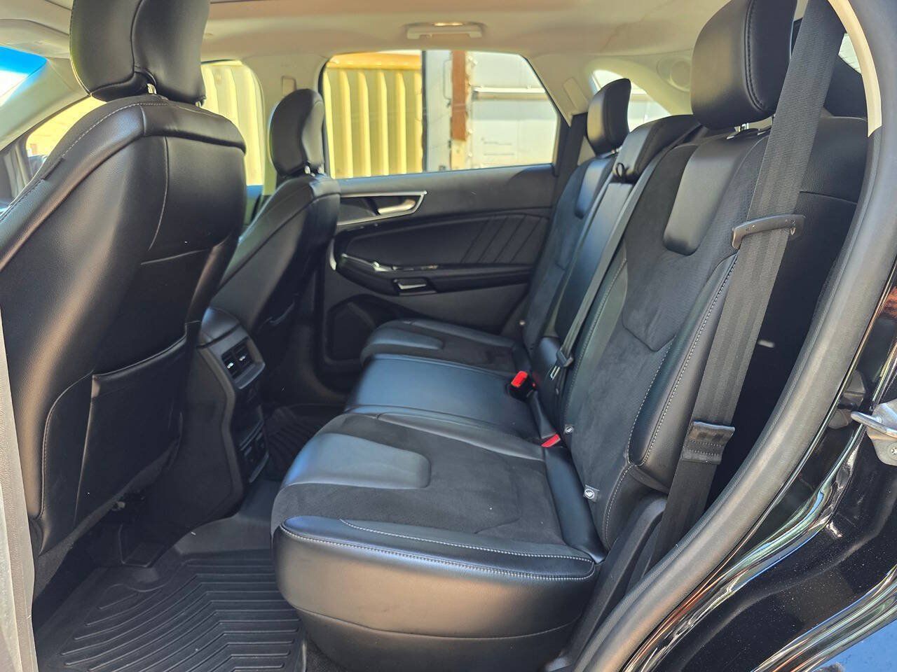 Used 2018 Ford Edge Sport w/ Equipment Group 401A AWD/4WD image 33