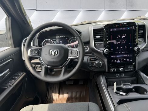 New 2026 RAM 1500 Big Horn AWD/4WD image 10